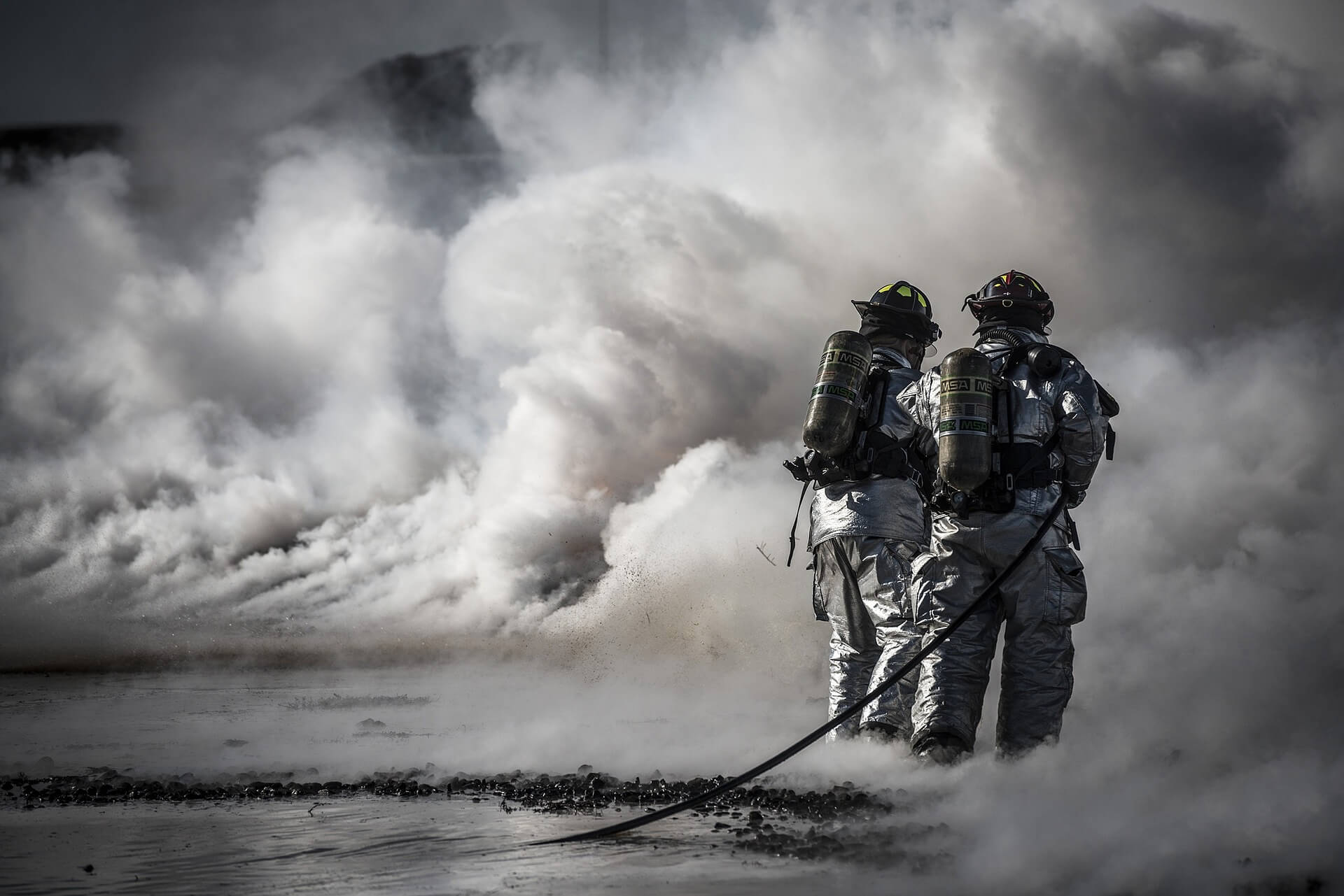 fire-fighters-smoke